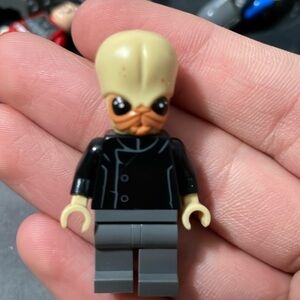 COPY - Lego Star Wars Bith Musician Minifigure 75052 75290